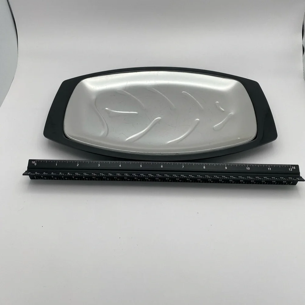 Nordic Ware Sizzling Steak & Fajita Servers Set of 4 Heat-Resistant Trays VTG